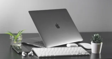 Apple 2020 MacBook Air Apple M1